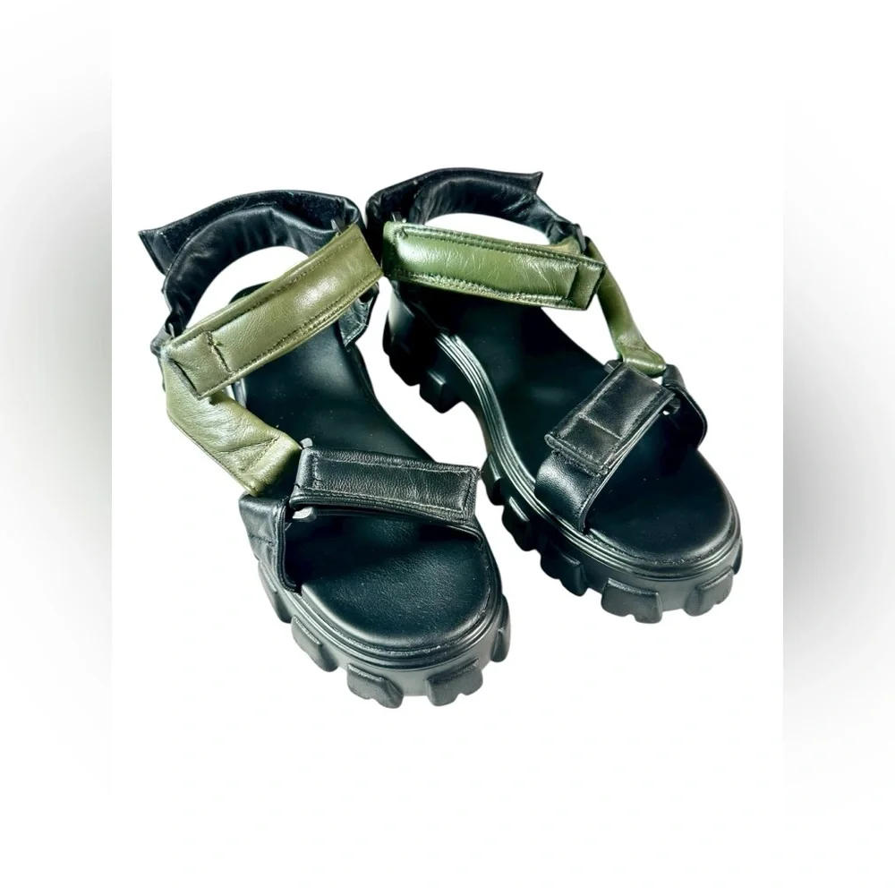 Arizona Love Leather Platform Sporty Women's Sandals US 7.5